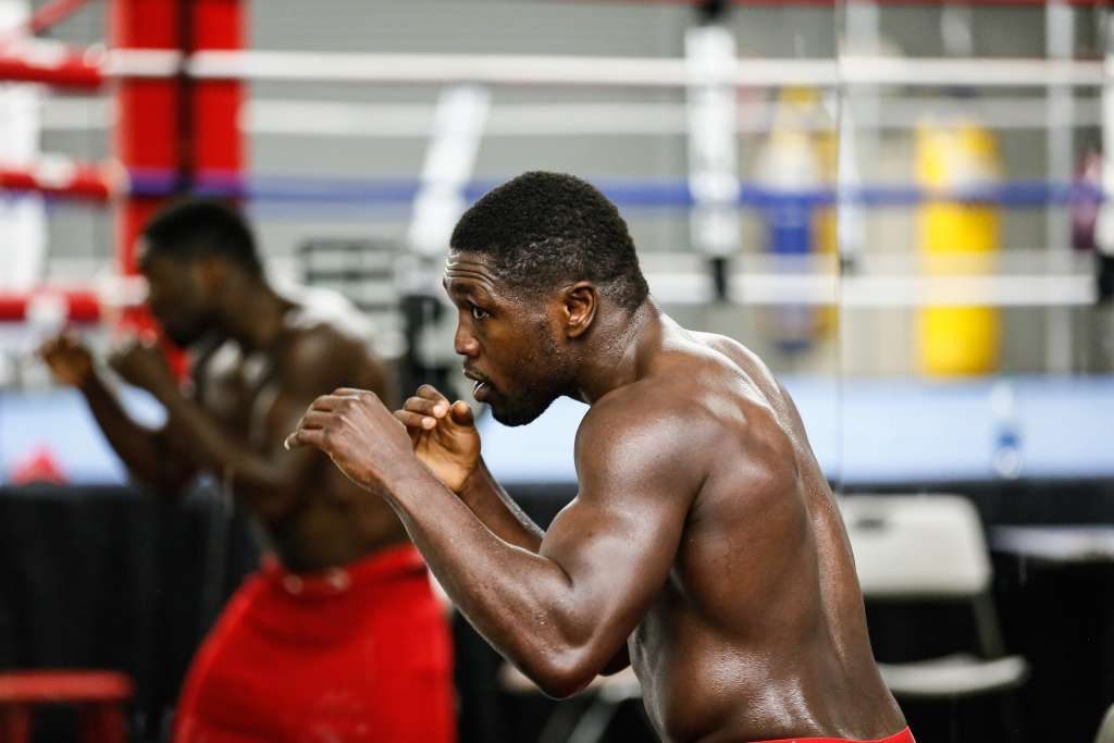 Жюльен берто. Andre Berto. Antony Berto. Андре Берто жена. Berto Jackie.